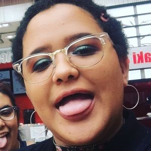Meet your Posher, Hailey